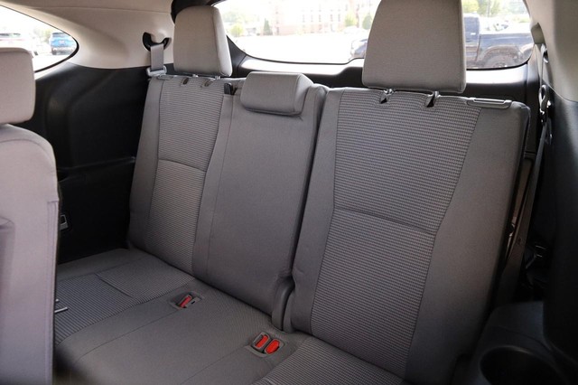 Toyota Highlander Vehicle Image 11