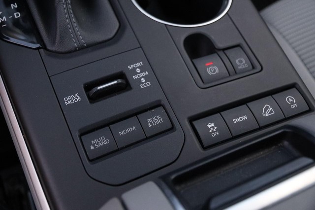 Toyota Highlander Vehicle Image 21