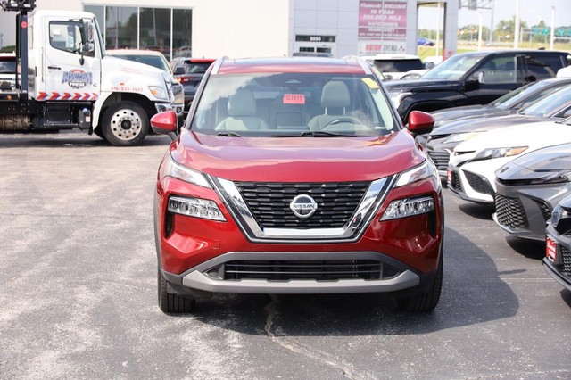 Nissan Rogue Vehicle Image 04