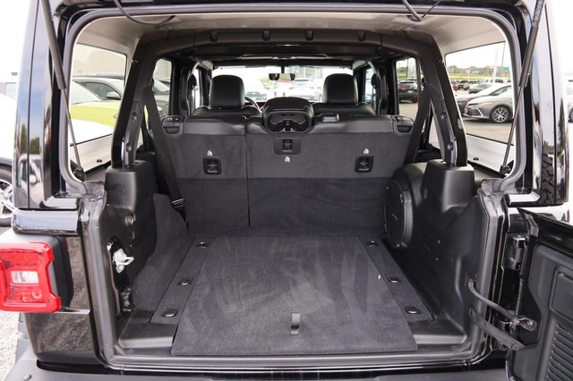 Jeep Wrangler Unlimited Vehicle Image 07