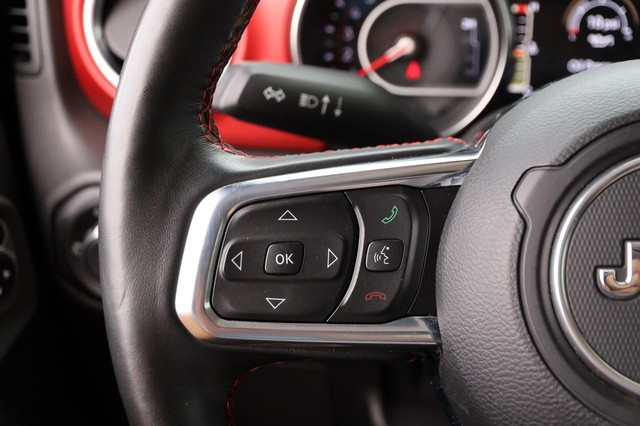 Jeep Wrangler Unlimited Vehicle Image 11