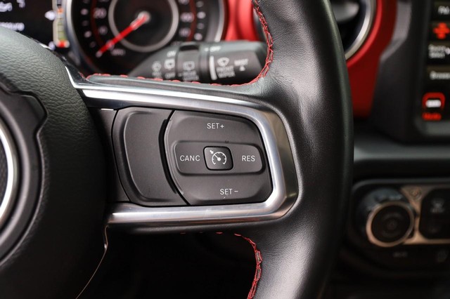 Jeep Wrangler Unlimited Vehicle Image 12