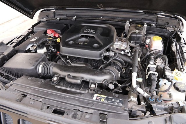 Jeep Wrangler Unlimited Vehicle Image 28