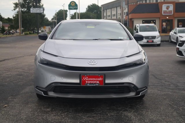 Toyota Prius Vehicle Image 03