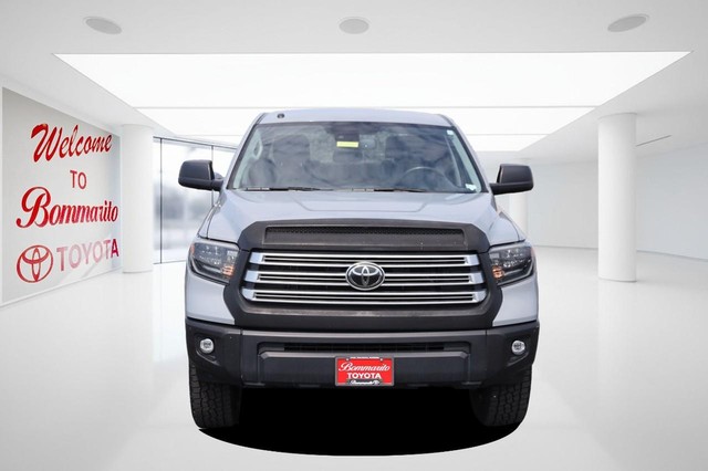 Toyota Tundra 4WD Vehicle Image 04