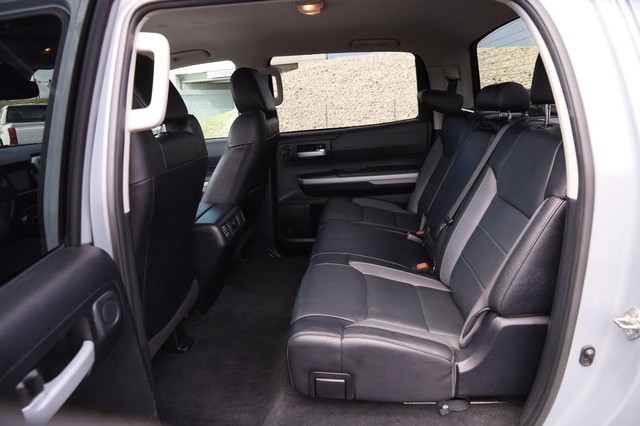 Toyota Tundra 4WD Vehicle Image 09