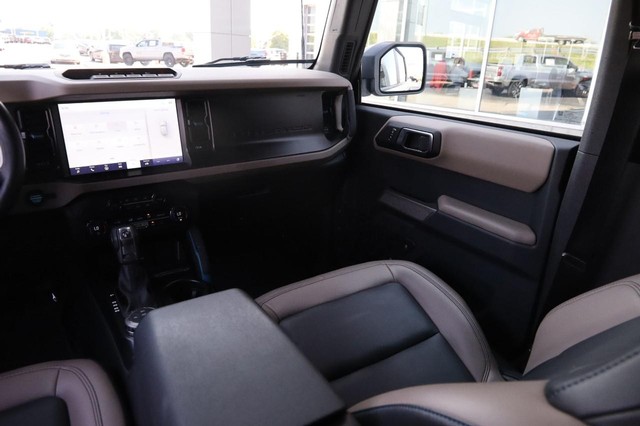 Ford Bronco Vehicle Image 26