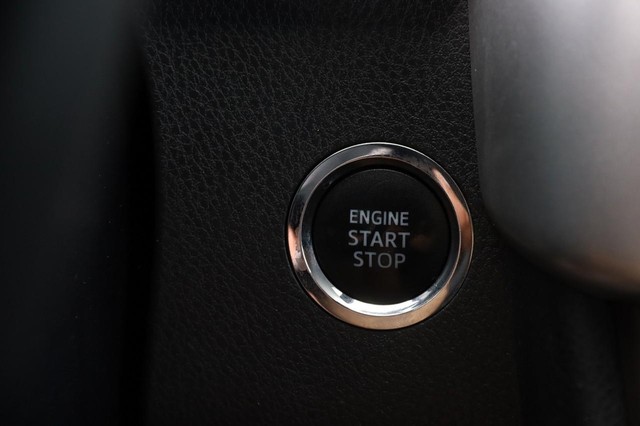 Toyota Highlander Vehicle Image 17