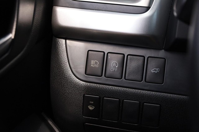 Toyota Highlander Vehicle Image 23