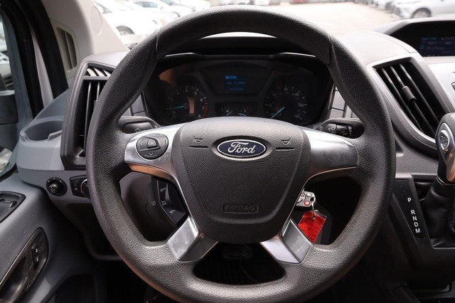 Ford Transit Wagon Vehicle Image 09