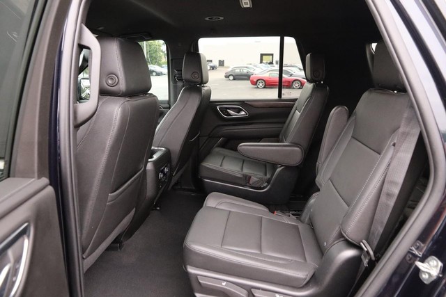 Chevrolet Tahoe Vehicle Full-screen Gallery Image 11