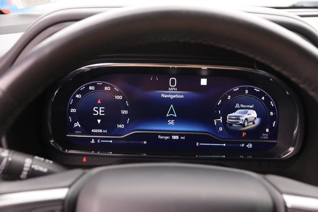 Chevrolet Tahoe Vehicle Full-screen Gallery Image 15