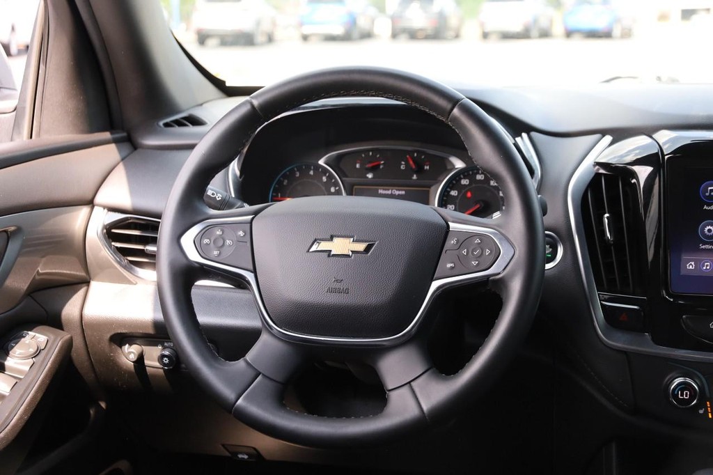 Chevrolet Traverse Vehicle Full-screen Gallery Image 25