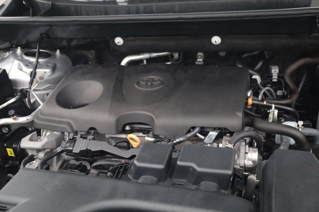 Toyota RAV4 Vehicle Image 26