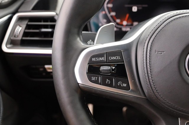 BMW 4 Series Vehicle Image 11