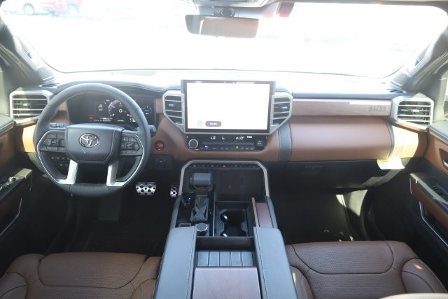 Toyota Tundra 4WD Vehicle Image 07