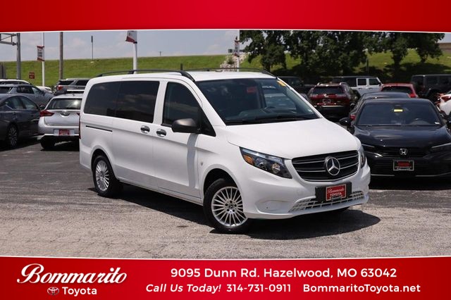2023 Mercedes-Benz Metris Passenger RWD