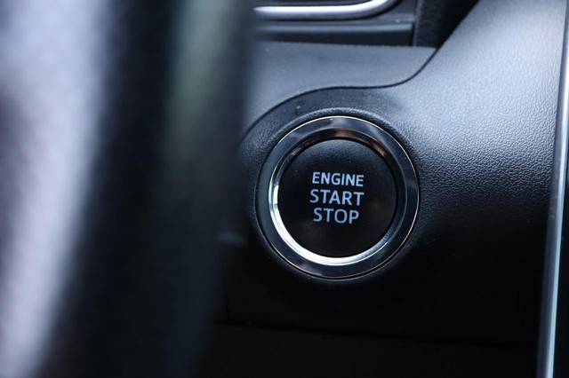 Toyota Avalon Vehicle Image 15