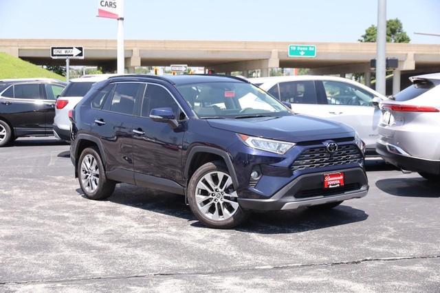 Toyota RAV4 Vehicle Image 04