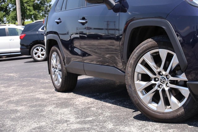 Toyota RAV4 Vehicle Image 05