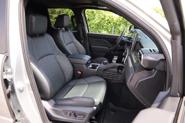 Toyota Tacoma 4WD Vehicle Image 29