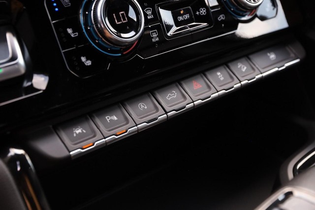 GMC Sierra 1500 Vehicle Image 19