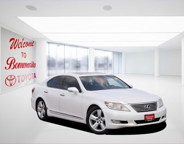 Lexus LS 460 Vehicle Image 02