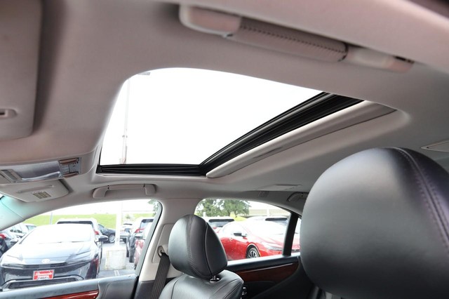 Lexus LS 460 Vehicle Image 08