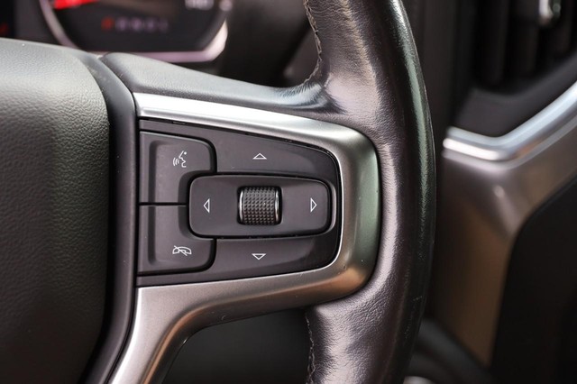 Chevrolet Silverado 1500 Vehicle Image 12
