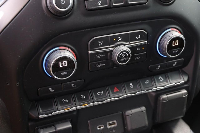 Chevrolet Silverado 1500 Vehicle Image 18