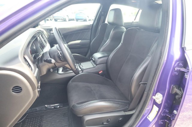 Dodge Charger Vehicle Image 19