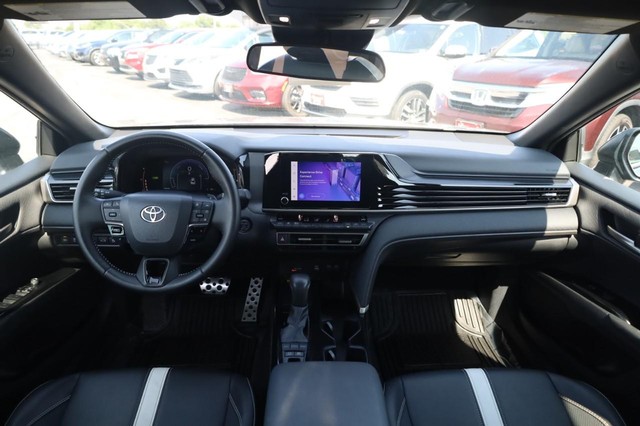Toyota Camry Vehicle Image 07