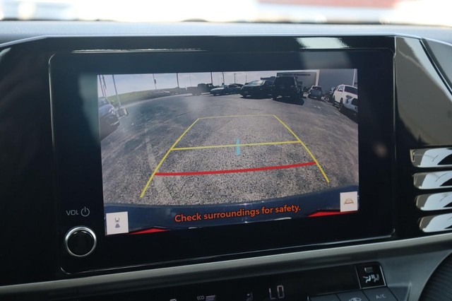 Toyota Camry Vehicle Image 15