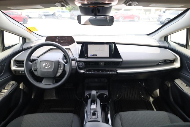 Toyota Prius Vehicle Image 07