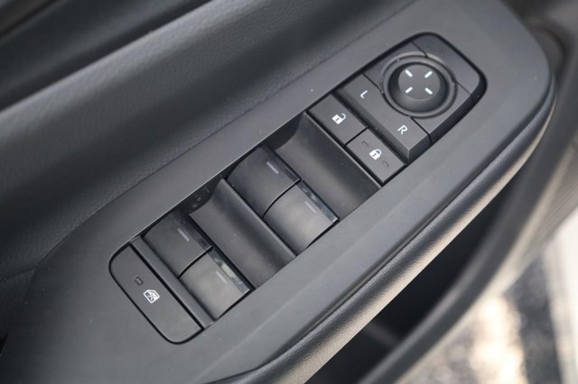 Toyota Prius Vehicle Image 11