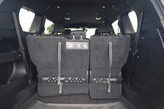 Chrysler Pacifica Vehicle Image 26