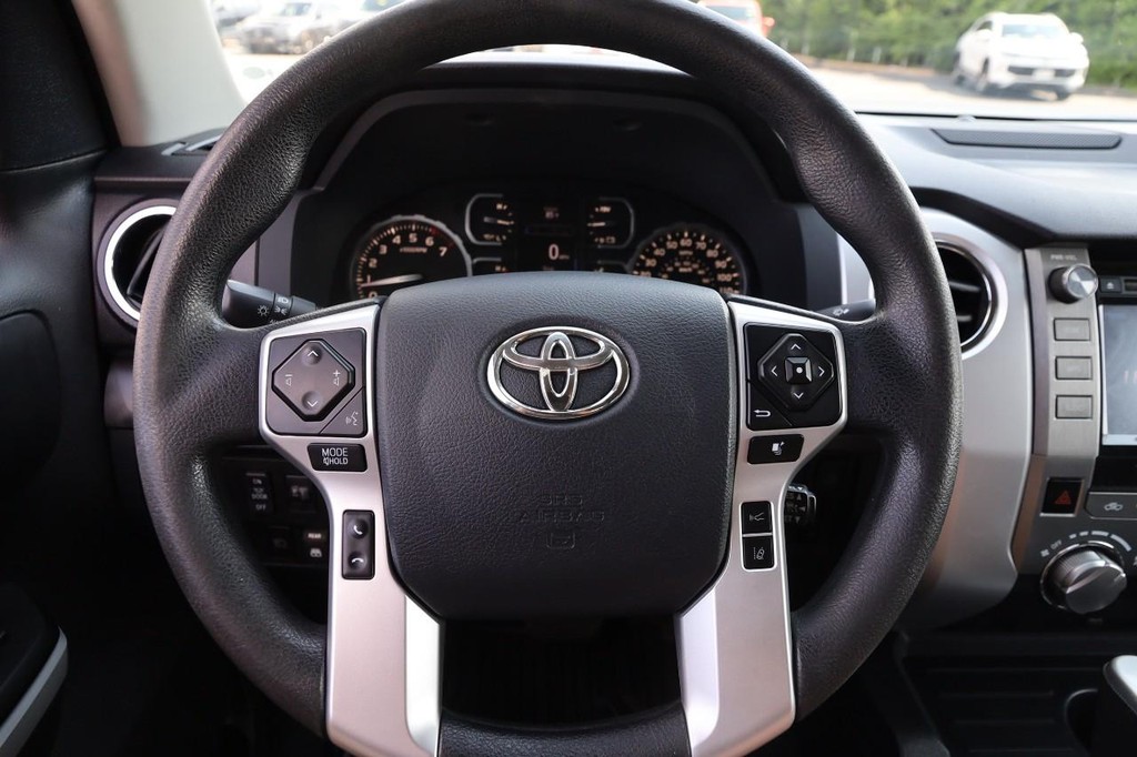 Toyota Tundra 2WD Vehicle Full-screen Gallery Image 10