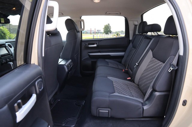 Toyota Tundra 2WD Vehicle Image 09