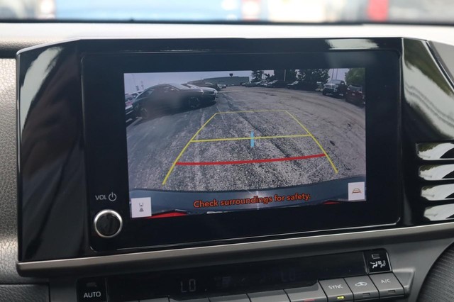 Toyota Camry Vehicle Image 15