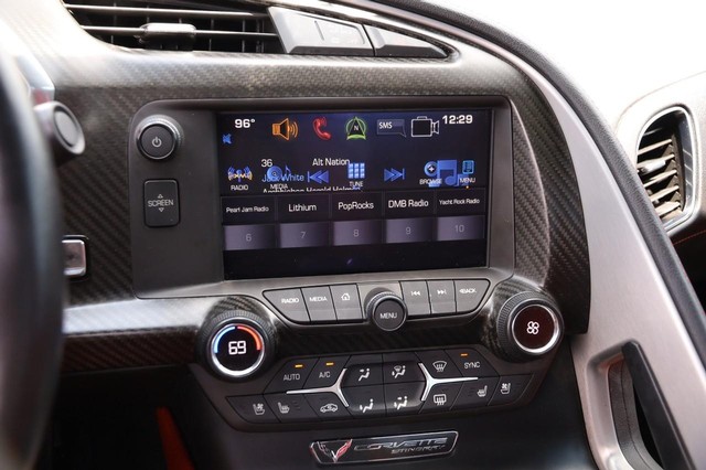 Chevrolet Corvette Vehicle Image 14