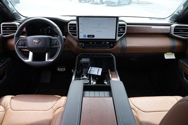Toyota Tundra 4WD Vehicle Image 23