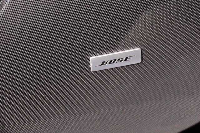 Cadillac XTS Vehicle Full-screen Gallery Image 21