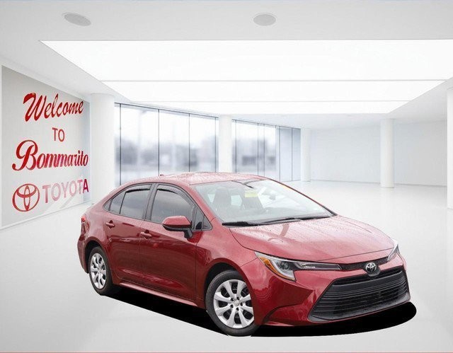 Toyota Corolla Vehicle Full-screen Gallery Image 2