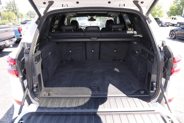 BMW X5 Vehicle Image 07