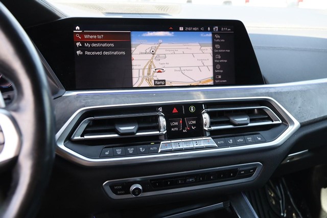 BMW X5 Vehicle Image 17