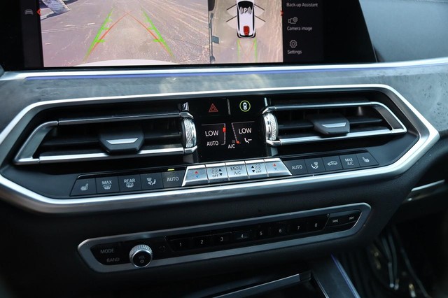 BMW X5 Vehicle Image 20