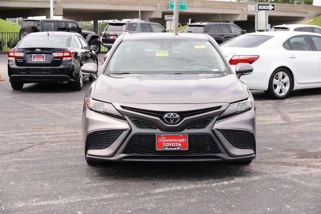 Toyota Camry Vehicle Image 05