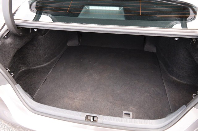 Toyota Camry Vehicle Image 08