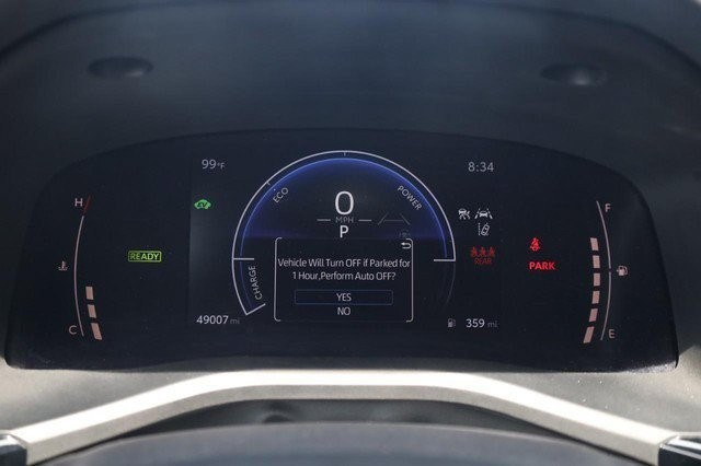Toyota Camry Vehicle Full-screen Gallery Image 13