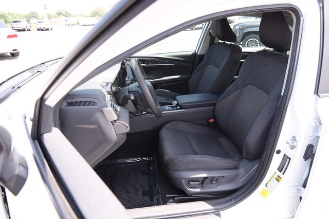 Toyota Camry Vehicle Image 08